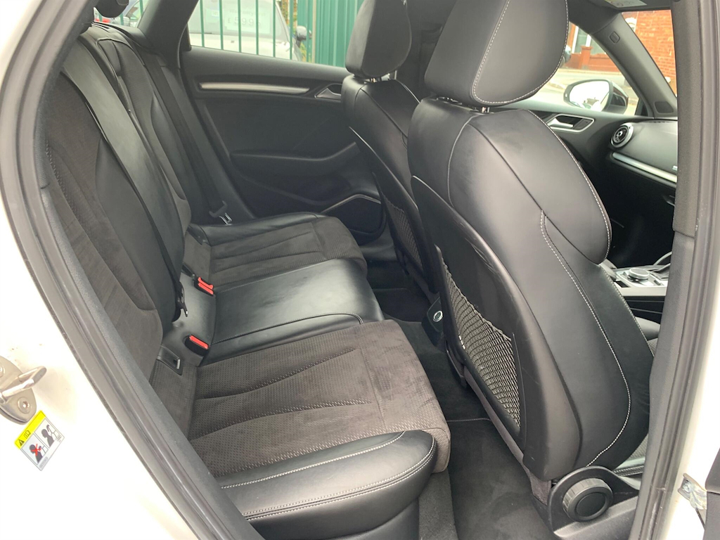 Audi A3 Sportback 1.5 Tfsi 150 Sport 18In Alloys Black #26