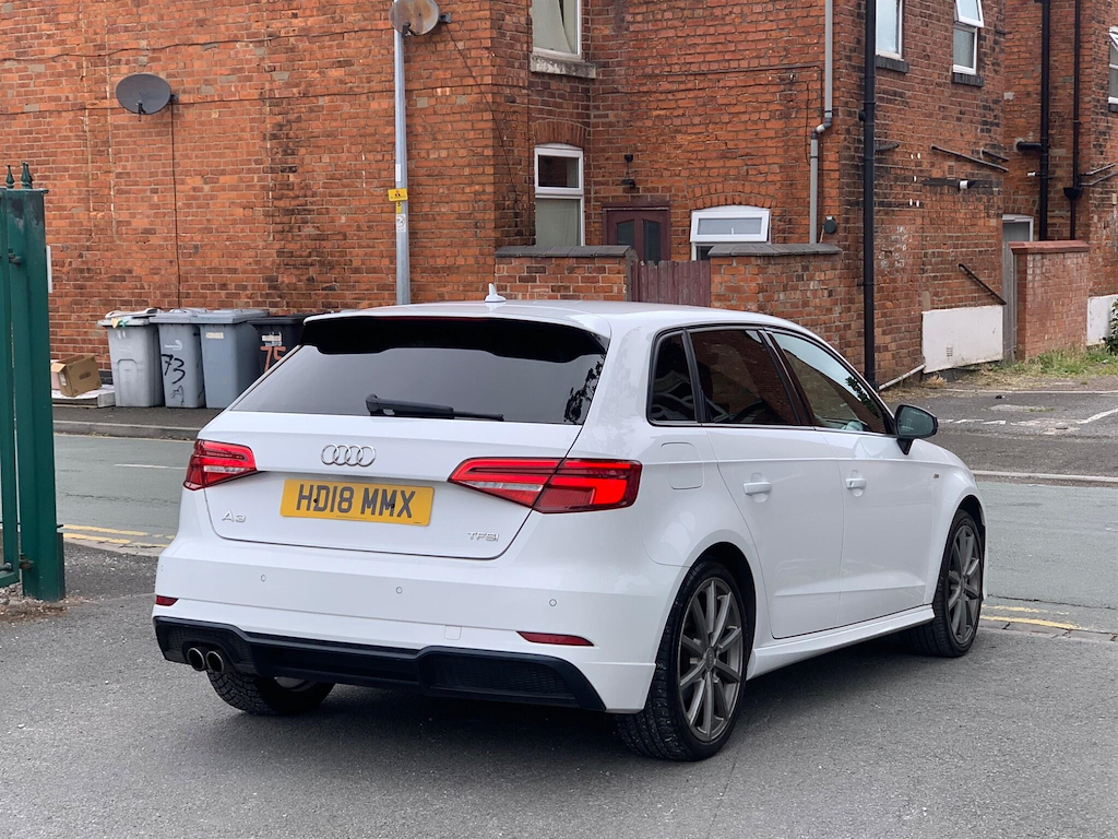 Audi A3 1.5 Tfsi Cod Black Edition Sportback S Tronic Euro White #4