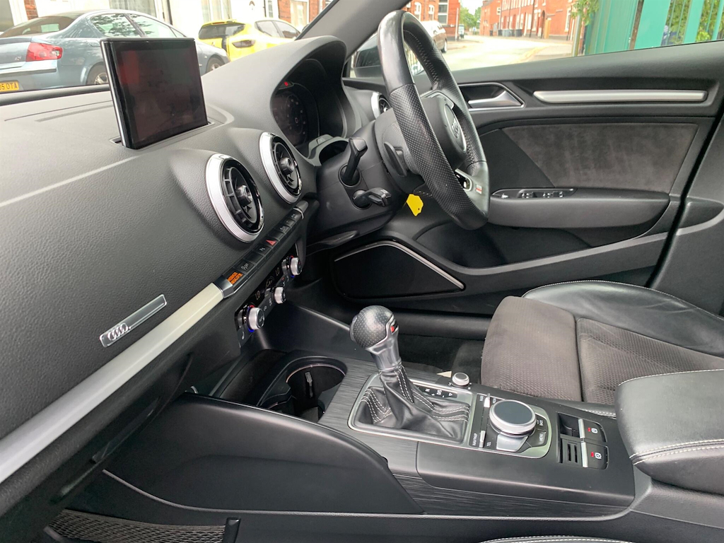 Audi A3 Sportback 1.5 Tfsi 150 Sport 18In Alloys Black #19