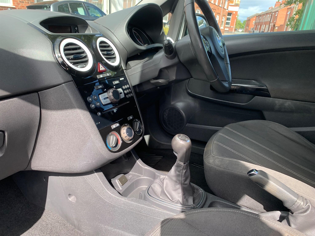 Vauxhall Corsa 1.4T 16V Black Edition Euro 5 Ss Black #13