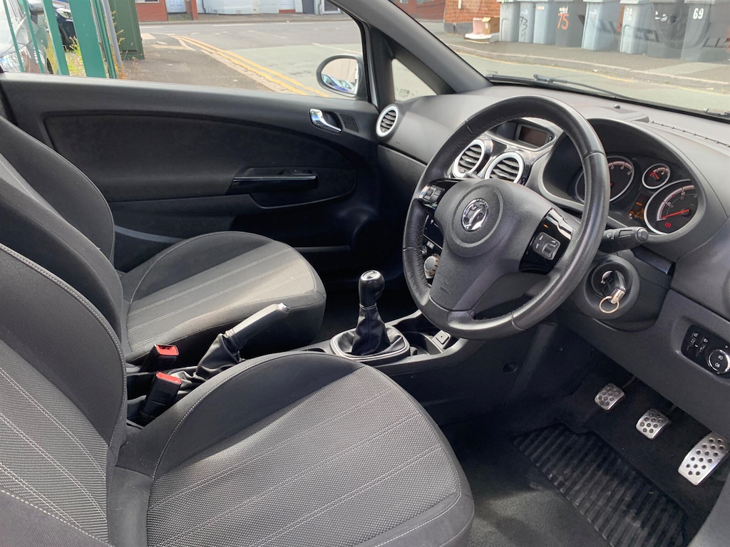 Vauxhall Corsa 1.4T 16V Black Edition Euro 5 Ss Black #22