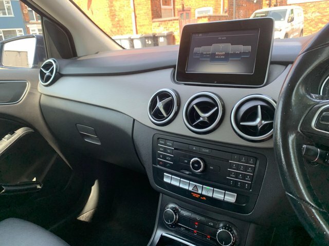 Mercedes-Benz B Class Mpv Grey #13