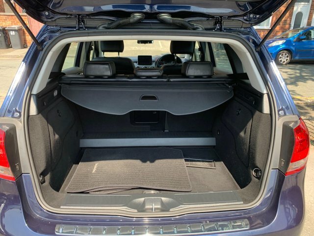 Mercedes-Benz B Class Mpv Grey #31
