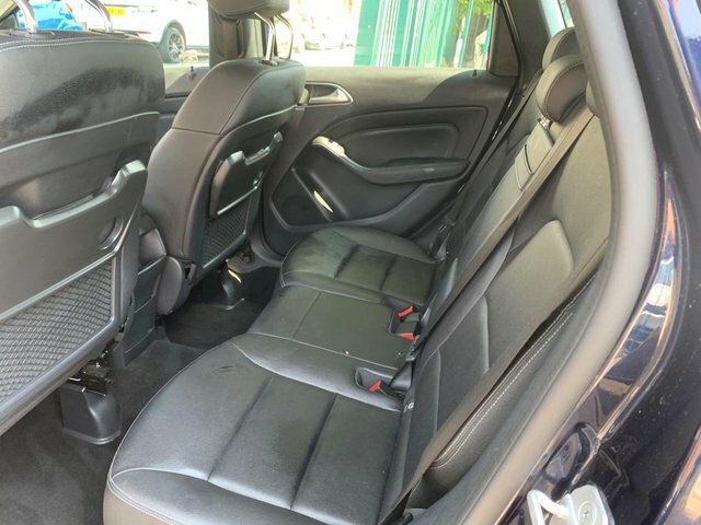 Mercedes-Benz B Class Mpv Grey #16