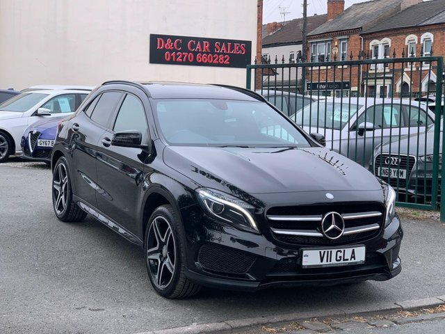 Mercedes-Benz GLA Class 4Matic Amg Line 5 White #3