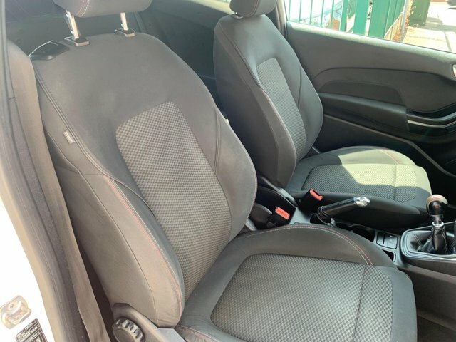 Ford Fiesta Active B And O Play White #27