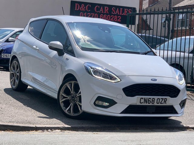 Ford Fiesta Active B And O Play White #11