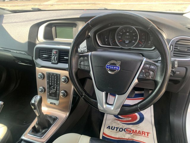 Volvo V40 Cross Country 1.5 T3 Euro 6 Ss Brown #29