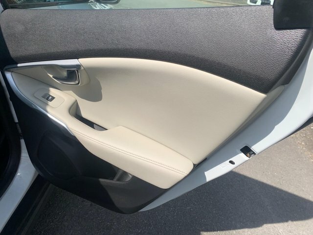Volvo V40 Cross Country 1.5 T3 Euro 6 Ss Brown #24