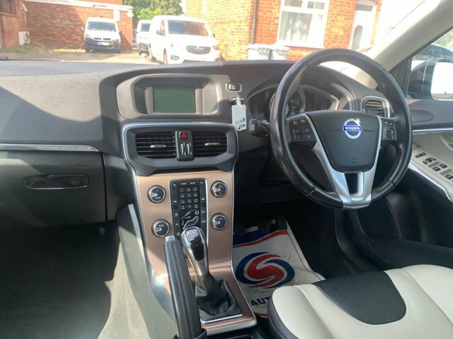 Volvo V40 Cross Country 1.5 T3 Euro 6 Ss Brown #19