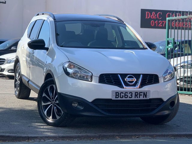 Nissan Qashqai+2 Manual White
