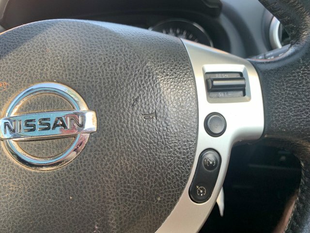 Nissan Qashqai+2 Hatchback Blue #37