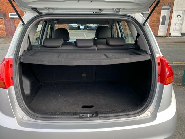 Kia Venga 3 1.6 Black #22