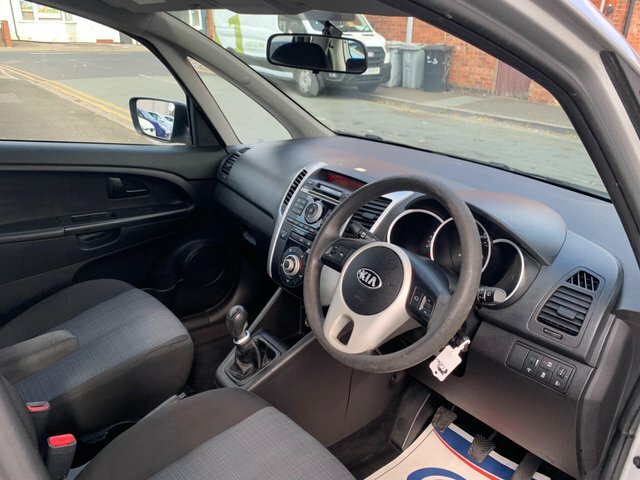 Kia Venga 3 1.6 Black #28