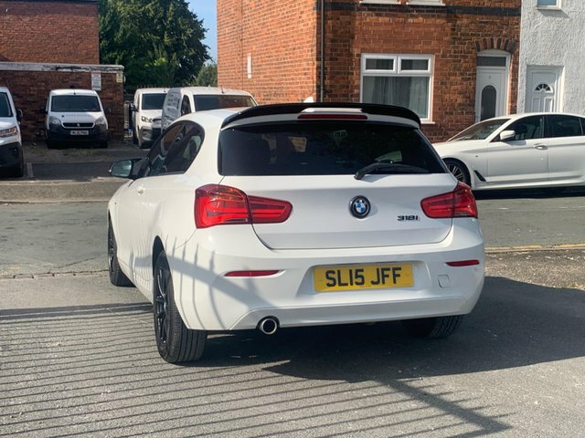 BMW 1 Series Manual White #6
