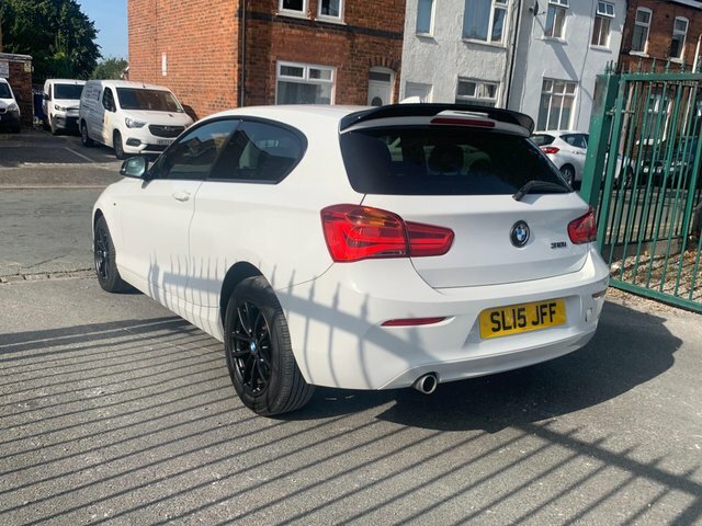 BMW 1 Series Manual White #5