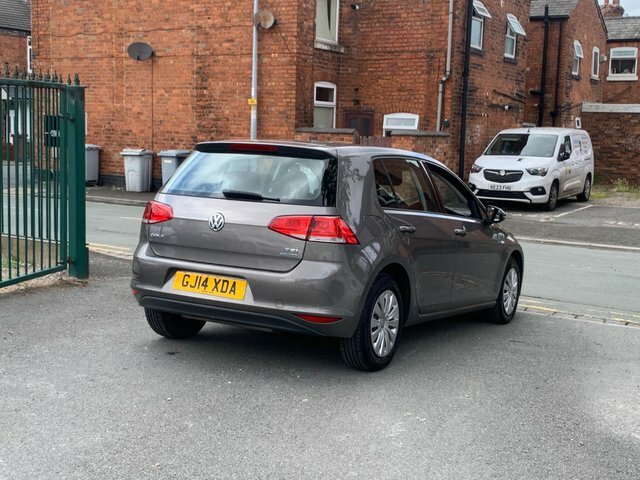 Volkswagen Golf Manual Grey #4