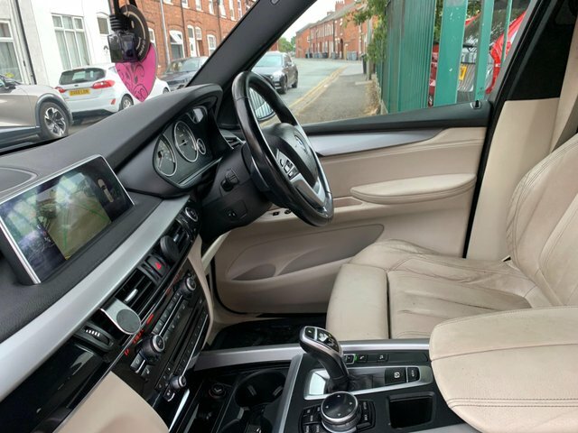 BMW X5 X5 Xdrive 30D Se White #36