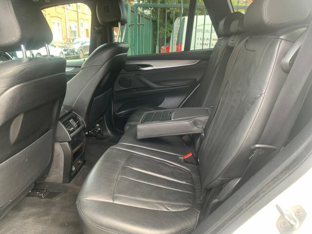 BMW X5 Xdrive40d M Sport White #23