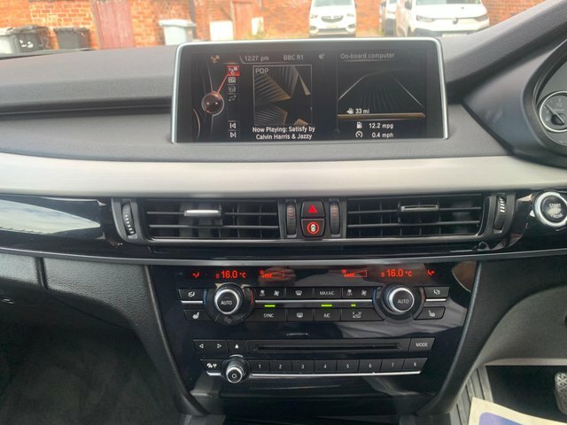 BMW X5 Xdrive40d M Sport White #44