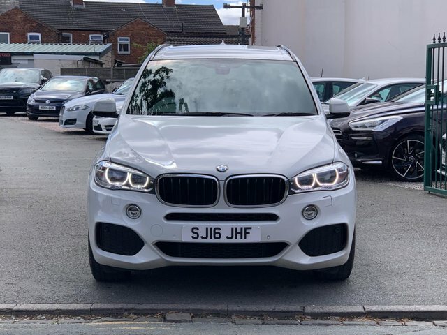 BMW X5 Xdrive40d M Sport White #10