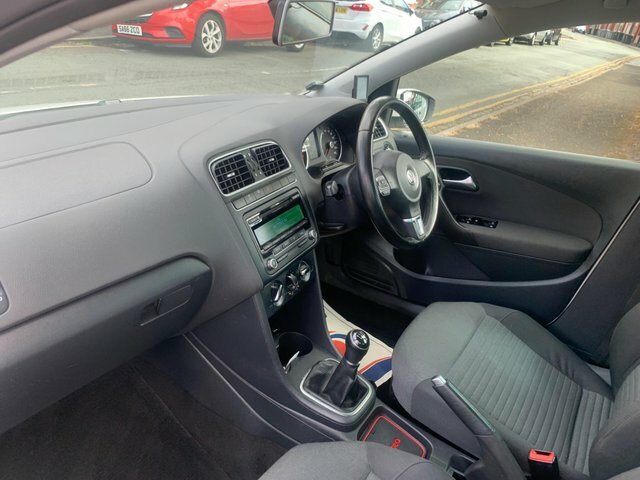Volkswagen Polo Hatchback Silver #16