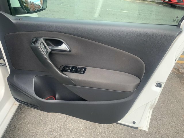Volkswagen Polo Hatchback Silver #28