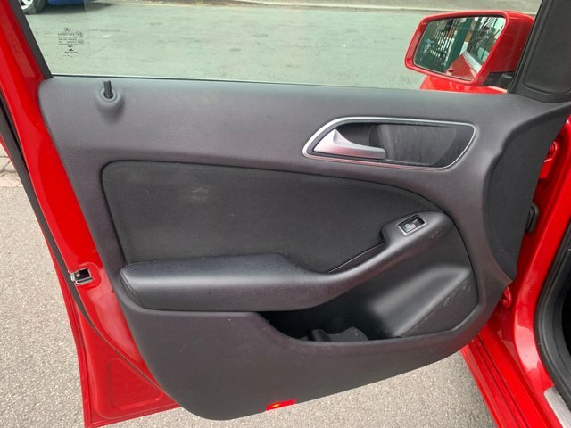 Mercedes-Benz B Class 2023 72 1.3  #8