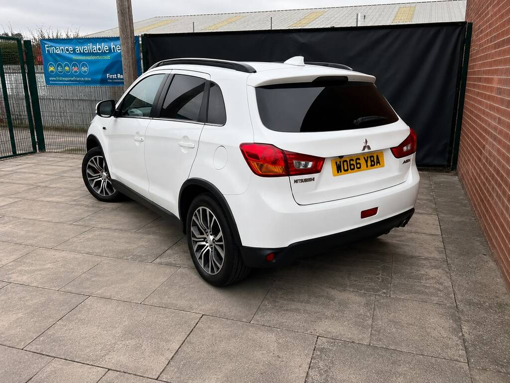 Mitsubishi ASX 2.2L 4X4 White #5