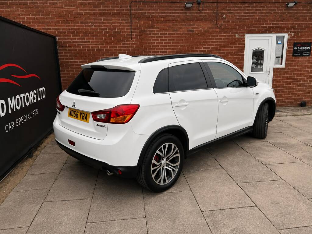 Mitsubishi ASX 2.2L 4X4 White #3