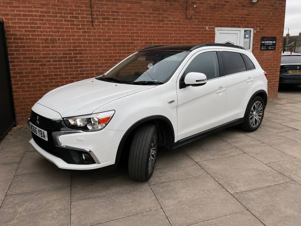 Mitsubishi ASX 2.2L 4X4 White #2
