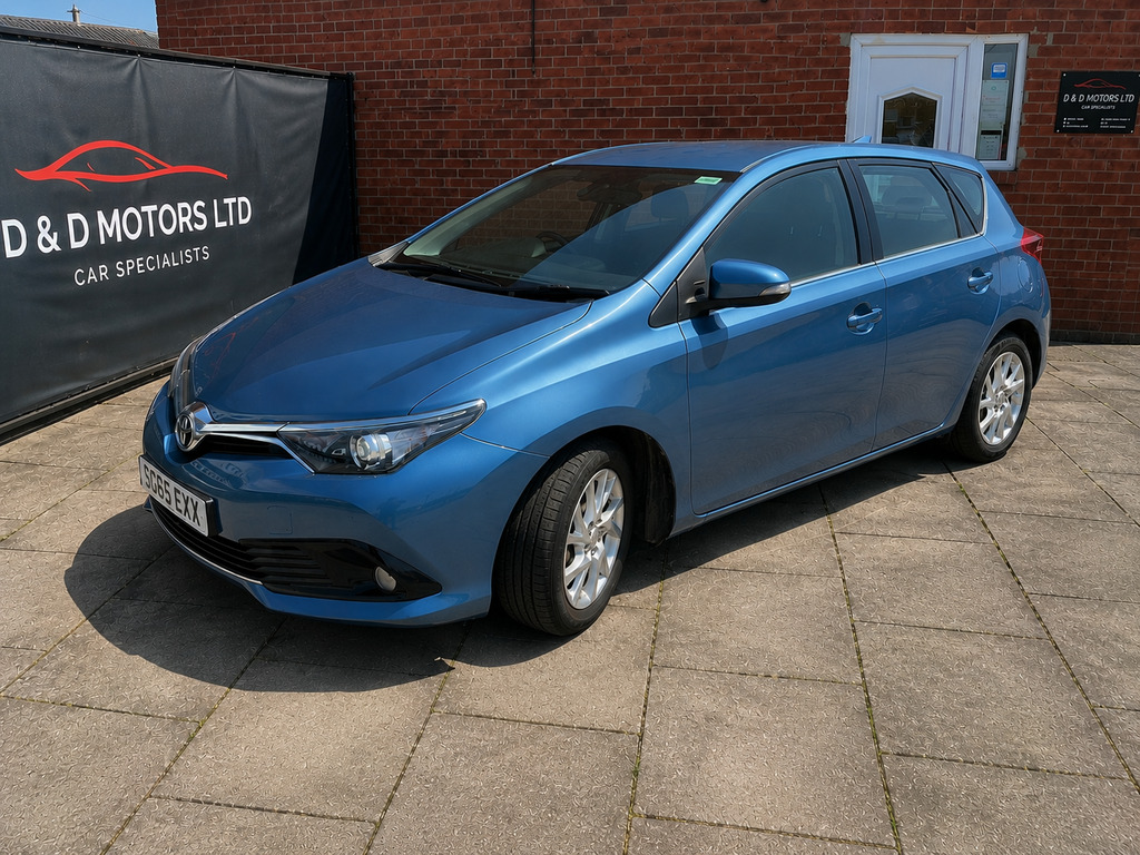 Toyota Auris Business Edition 1.2 Full Service History Blue #3