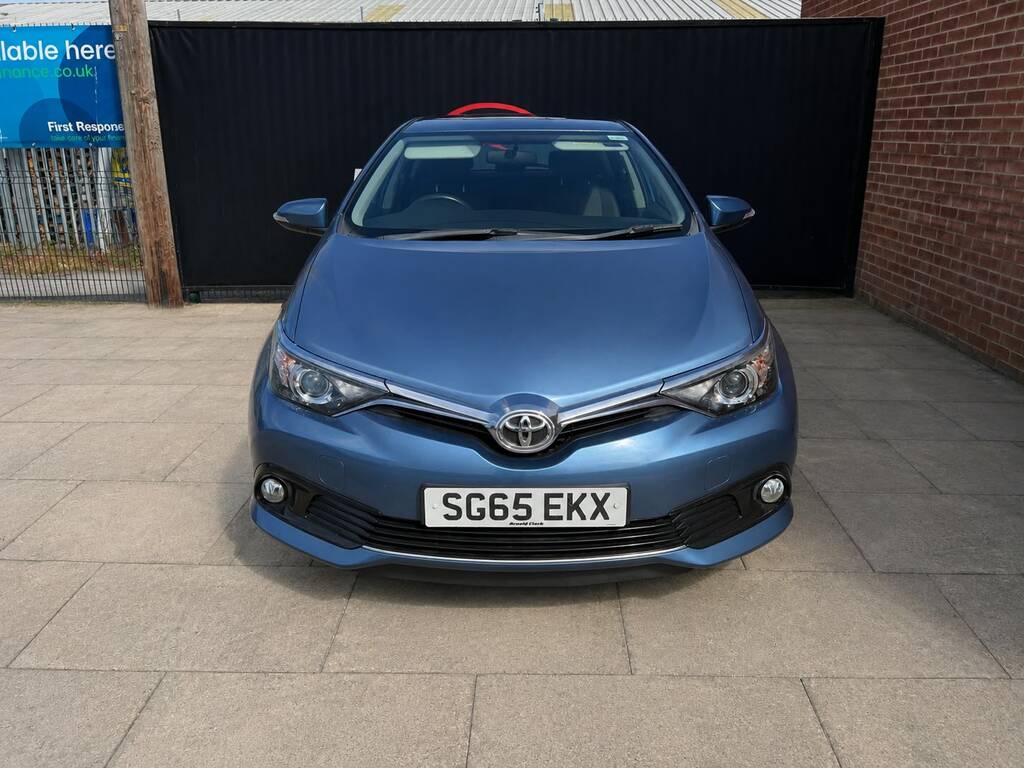 Toyota Auris Business Edition 1.2 Full Service History Blue #2