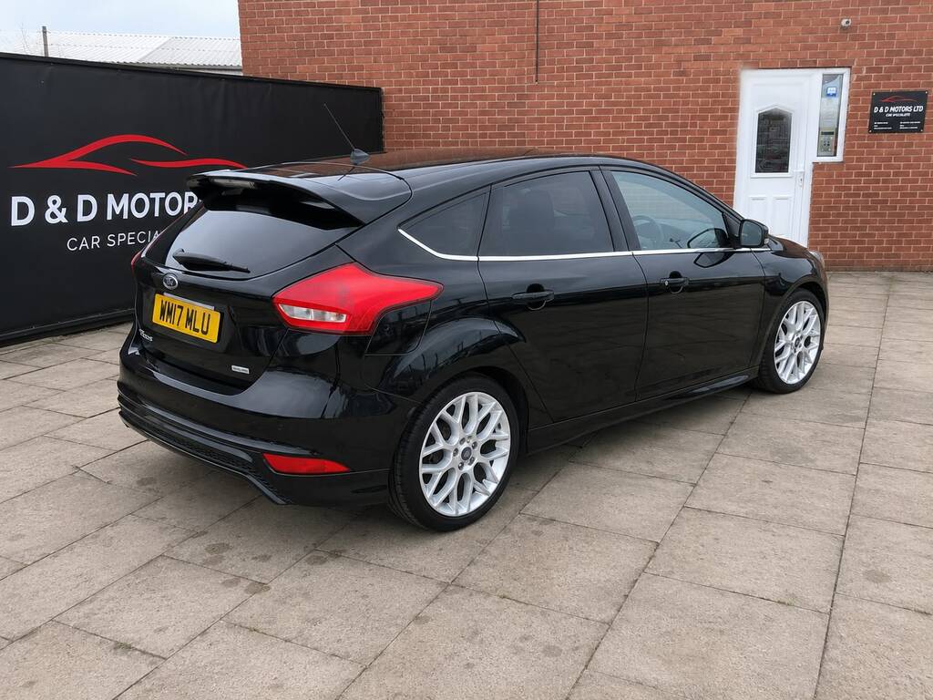 Ford Focus St-line 1.0 Ecoboost Full Service History New WM17MLU Black #4