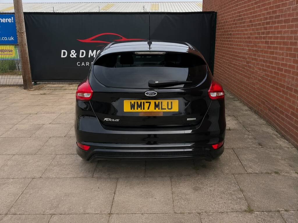 Ford Focus St-line 1.0 Ecoboost Full Service History New WM17MLU Black #5