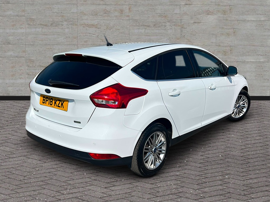 Ford Focus Zetec Ecoboost 1.0 Full Service History White #6