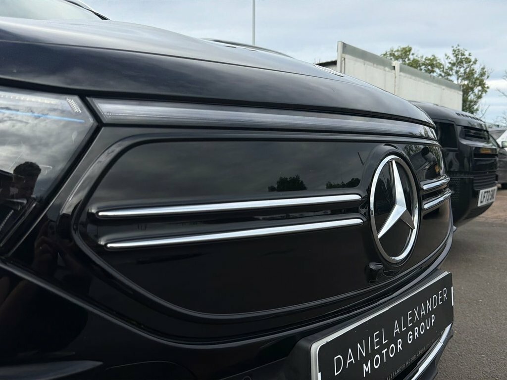 Mercedes-Benz EQB Mercedes-benz Eqb Amg Line Black #20