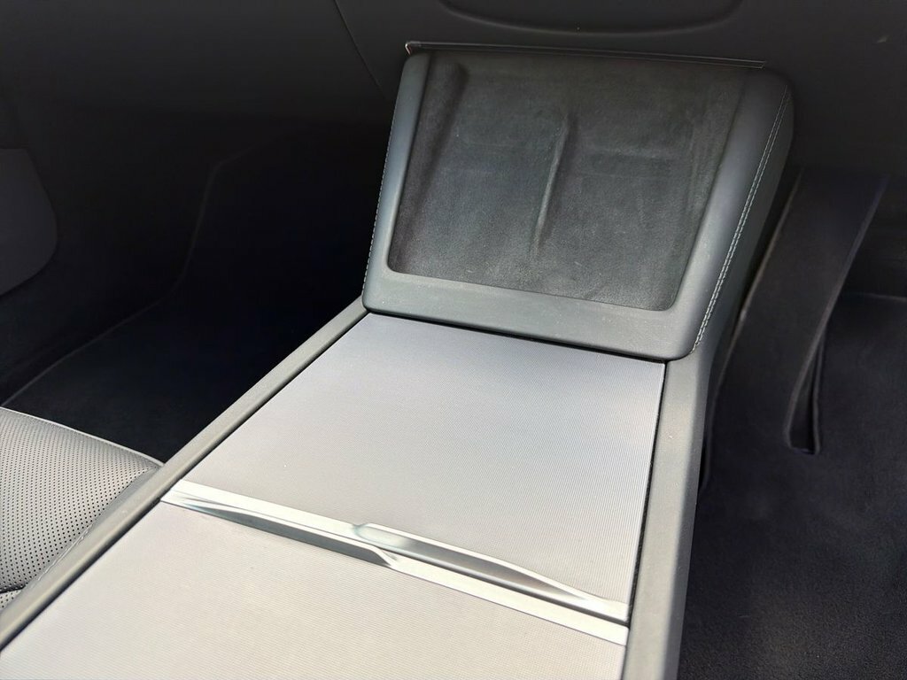 Tesla Model 3 Saloon Dual Motor Performance Saloon Electri Grey #31
