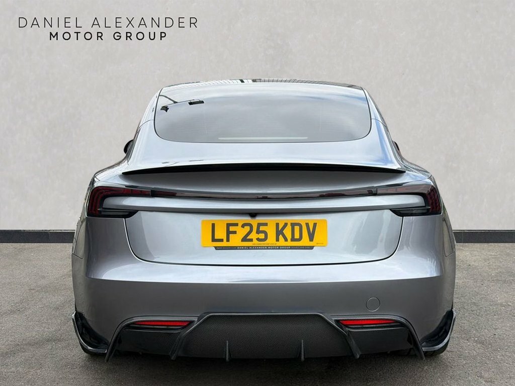 Tesla Model 3 Saloon Grey #6