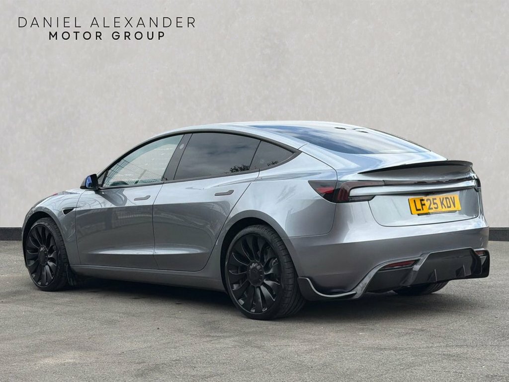 Tesla Model 3 Saloon Grey #2