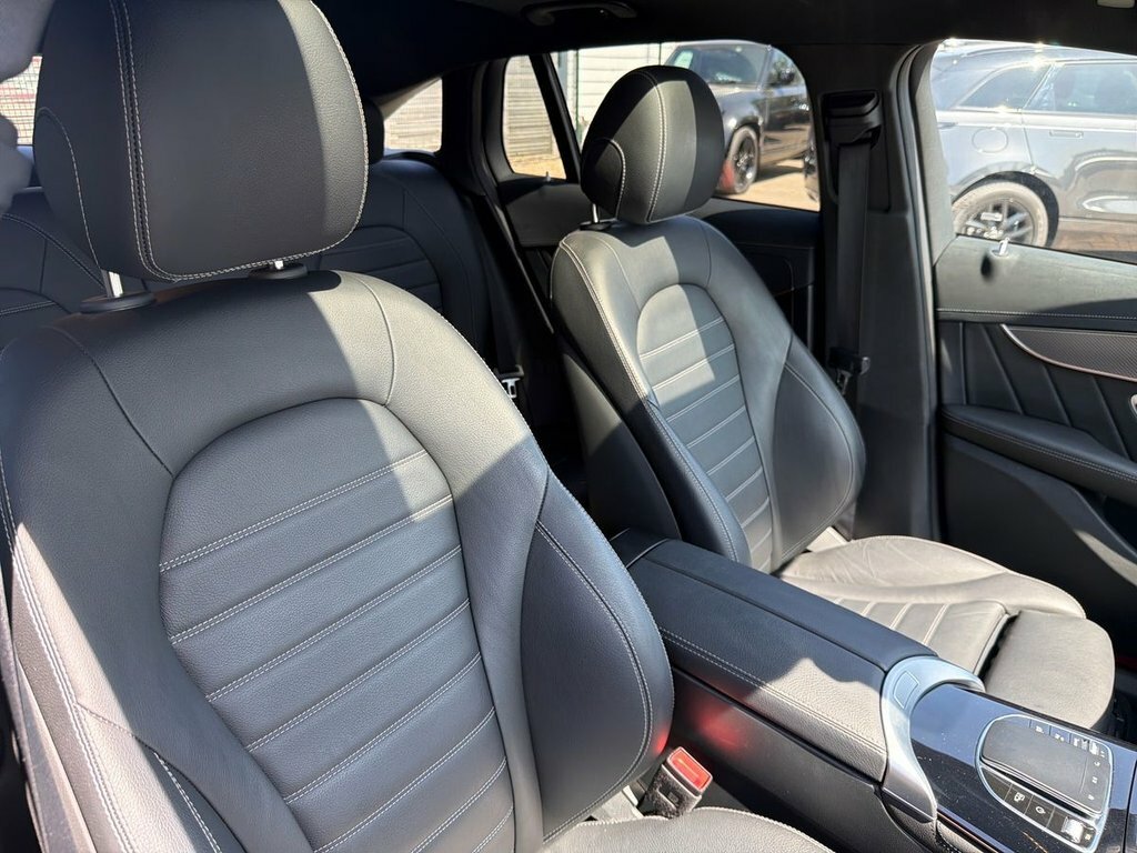 Mercedes-Benz EQC Amg Line Blue #24