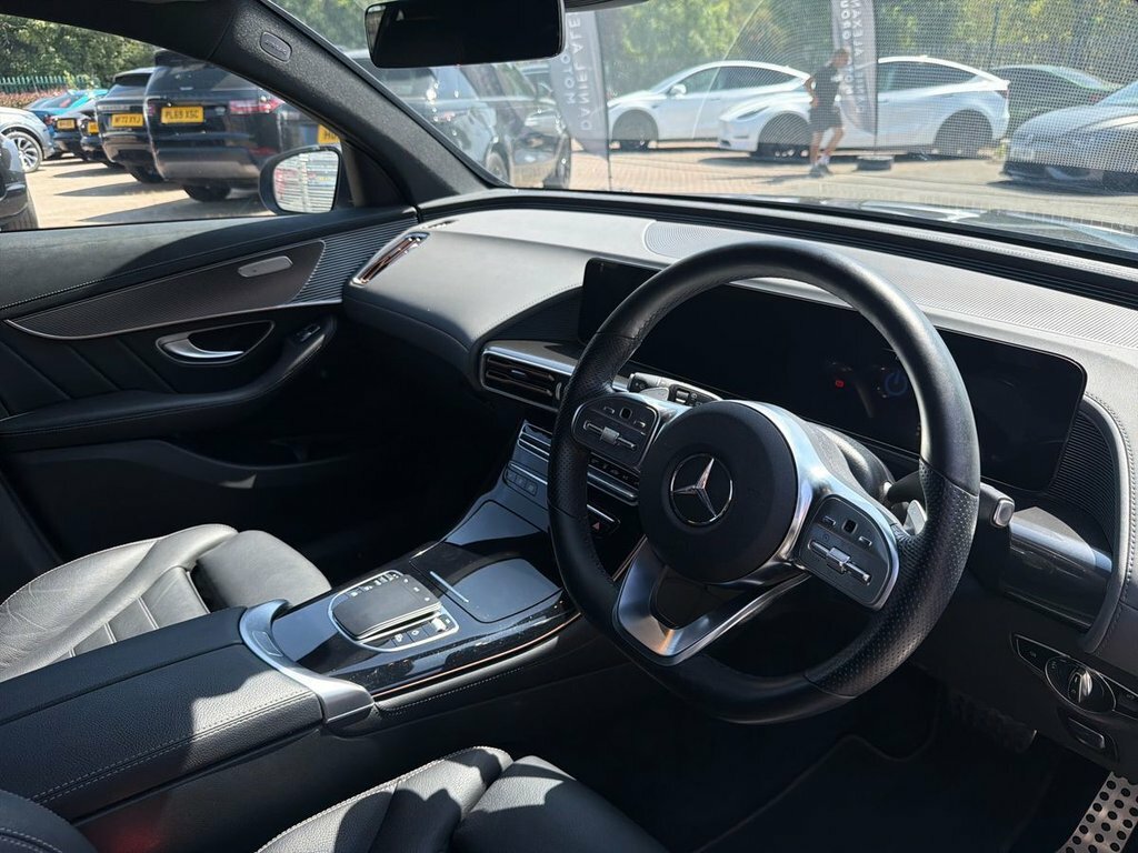 Mercedes-Benz EQC Amg Line Blue #17