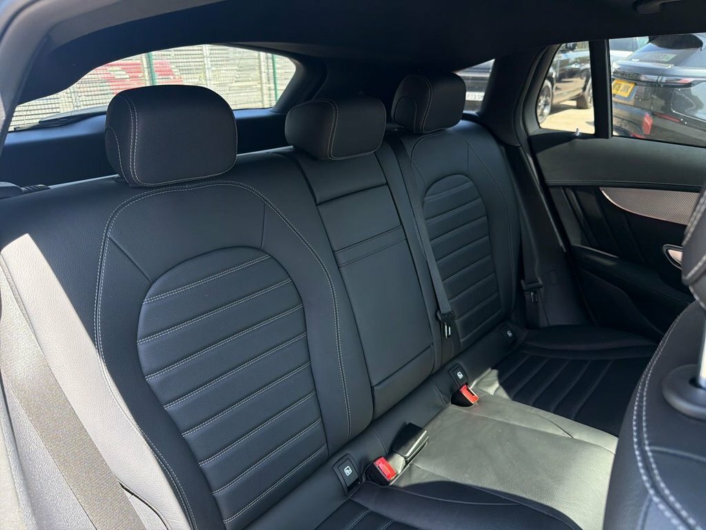 Mercedes-Benz EQC Amg Line Blue #25
