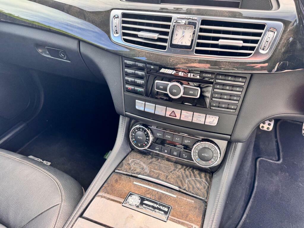 Mercedes-Benz CLS Cls250 Cdi Amg Blueefficiency Sport Grey #24