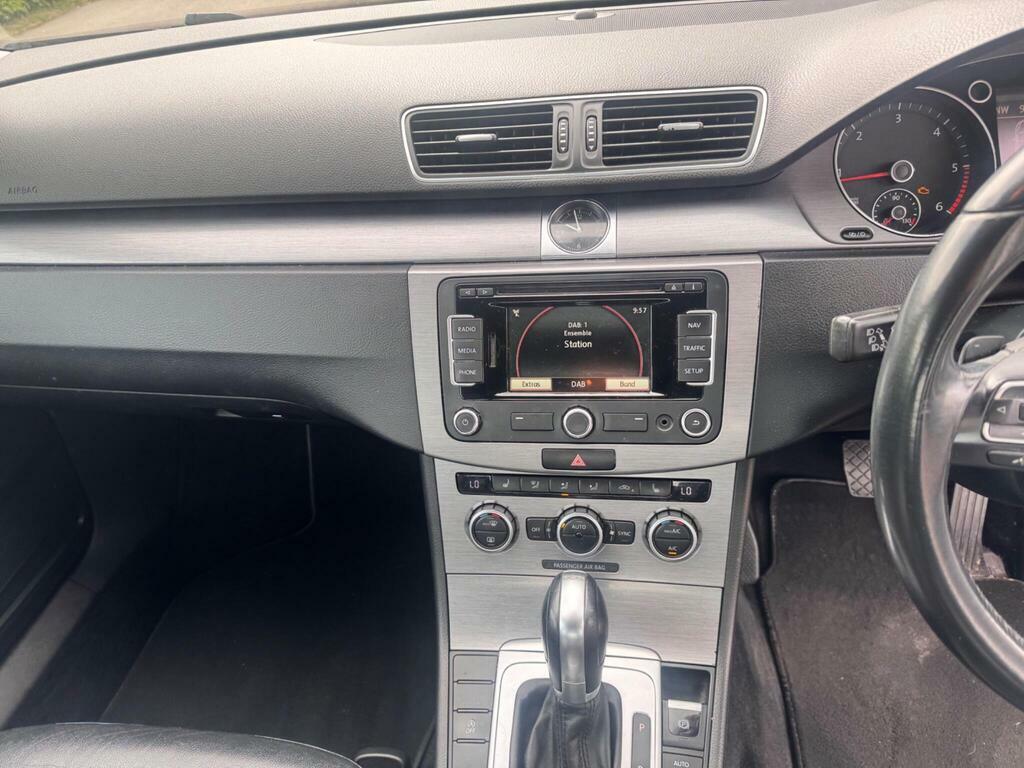 Volkswagen Passat Estate 2.0 Tdi Bluemotion Tech R-line Euro 5 Ss Silver #17