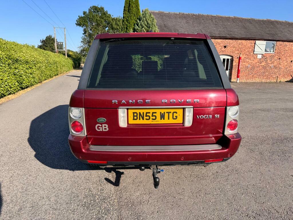 Land Rover Range Rover Se Black #12