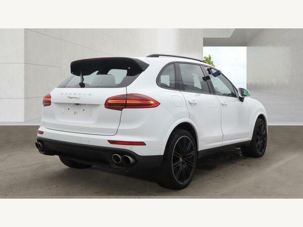 Porsche Cayenne 3.0 V6 E-hybrid S Tiptronics 4Wd Euro 6 S S White #4
