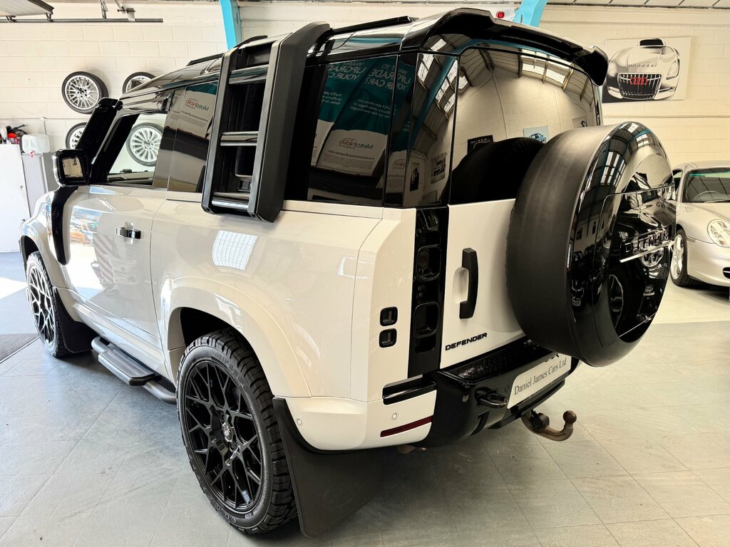 Land Rover Defender 90 3.0 D200 Mhev Hard Top Suv 4Wd Swb White #2
