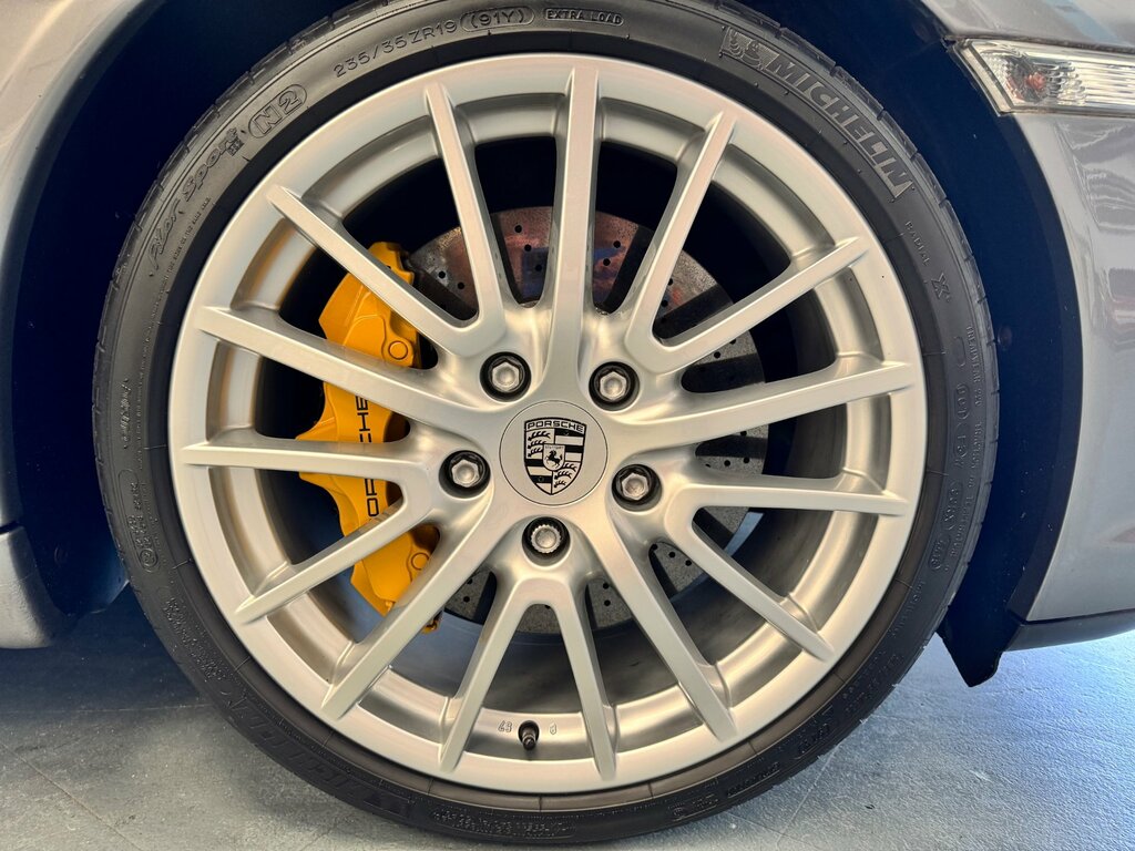 Porsche 911 C4s Tiptronic S Superb Low Mileage Deposit Taken 6 #10