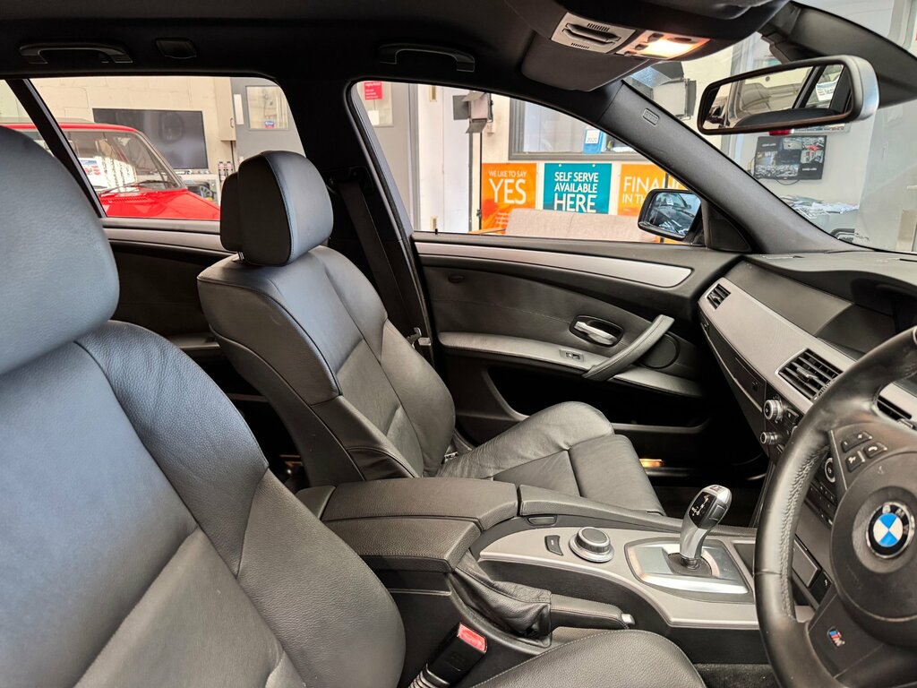 BMW 5 Series Saloon 3.0 530I M Sport Steptronic Euro 4 200 Grey #15